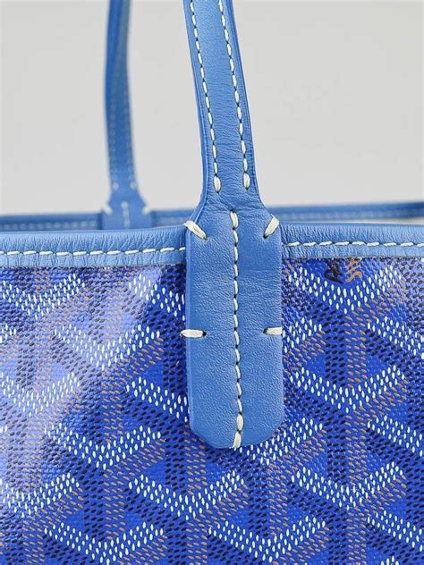 how to spot fake goyard logo|how to find a goyard bag.